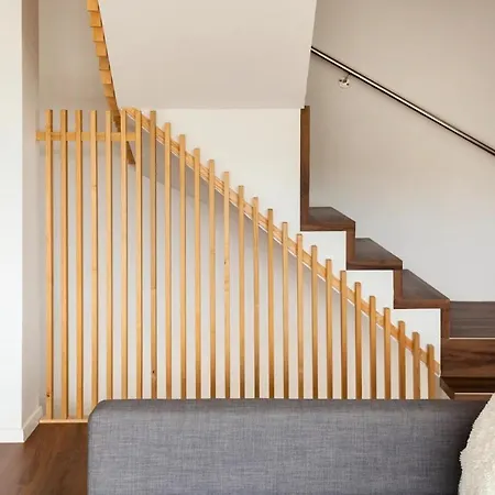 Hillhouse نوفو ميستو