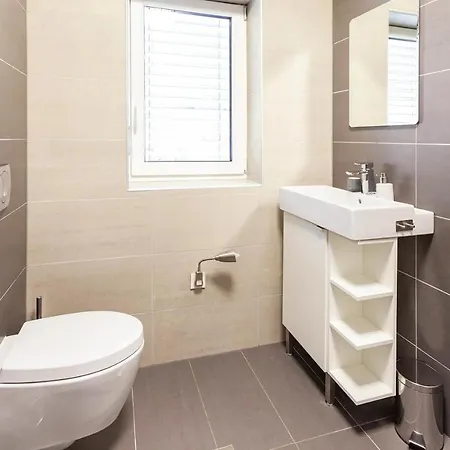 Prázdninový dům Hillhouse Novo Mesto